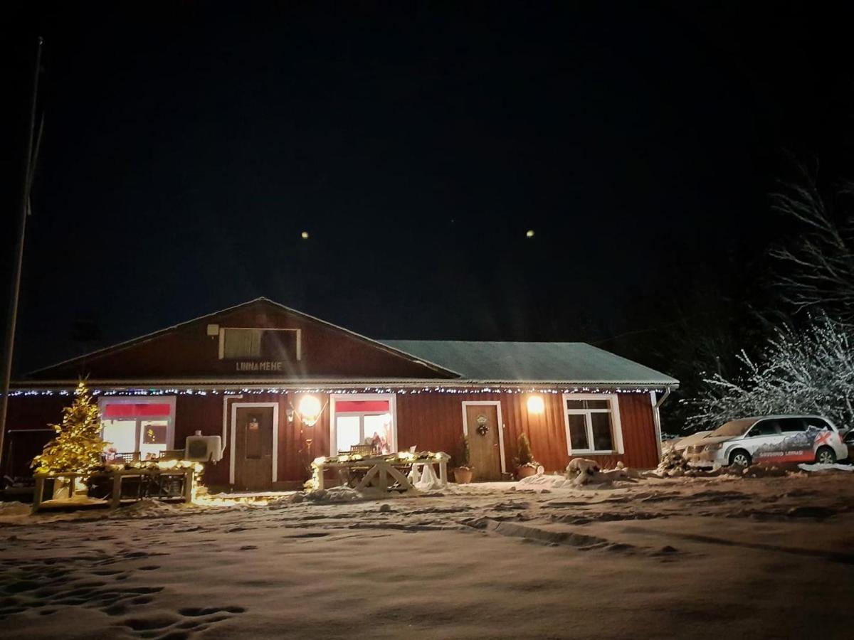 Linnamehe Puhkekeskus Kuiaru Exterior photo